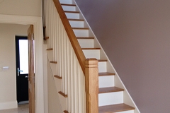 24_interior_muted_stole